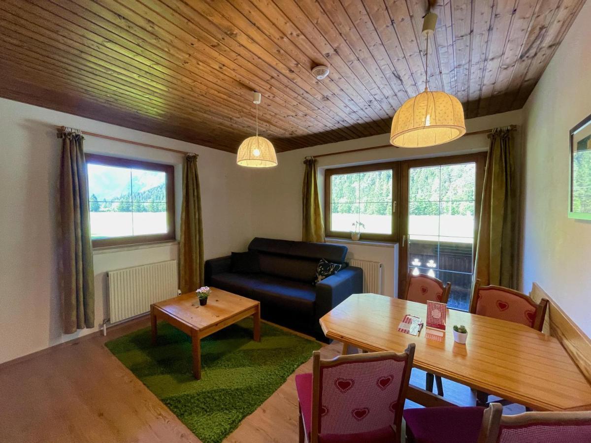 Apartpension Barenwirt Leutasch Exterior photo