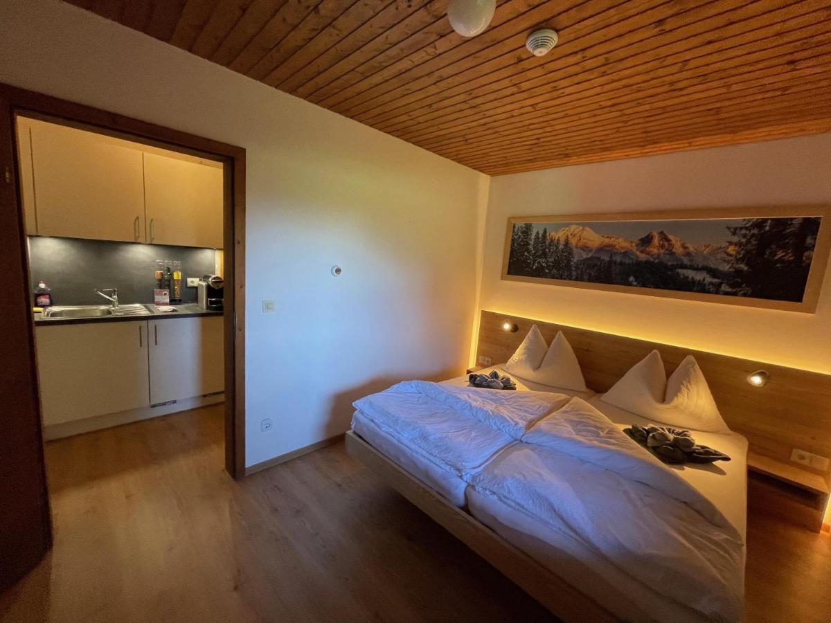 Apartpension Barenwirt Leutasch Exterior photo