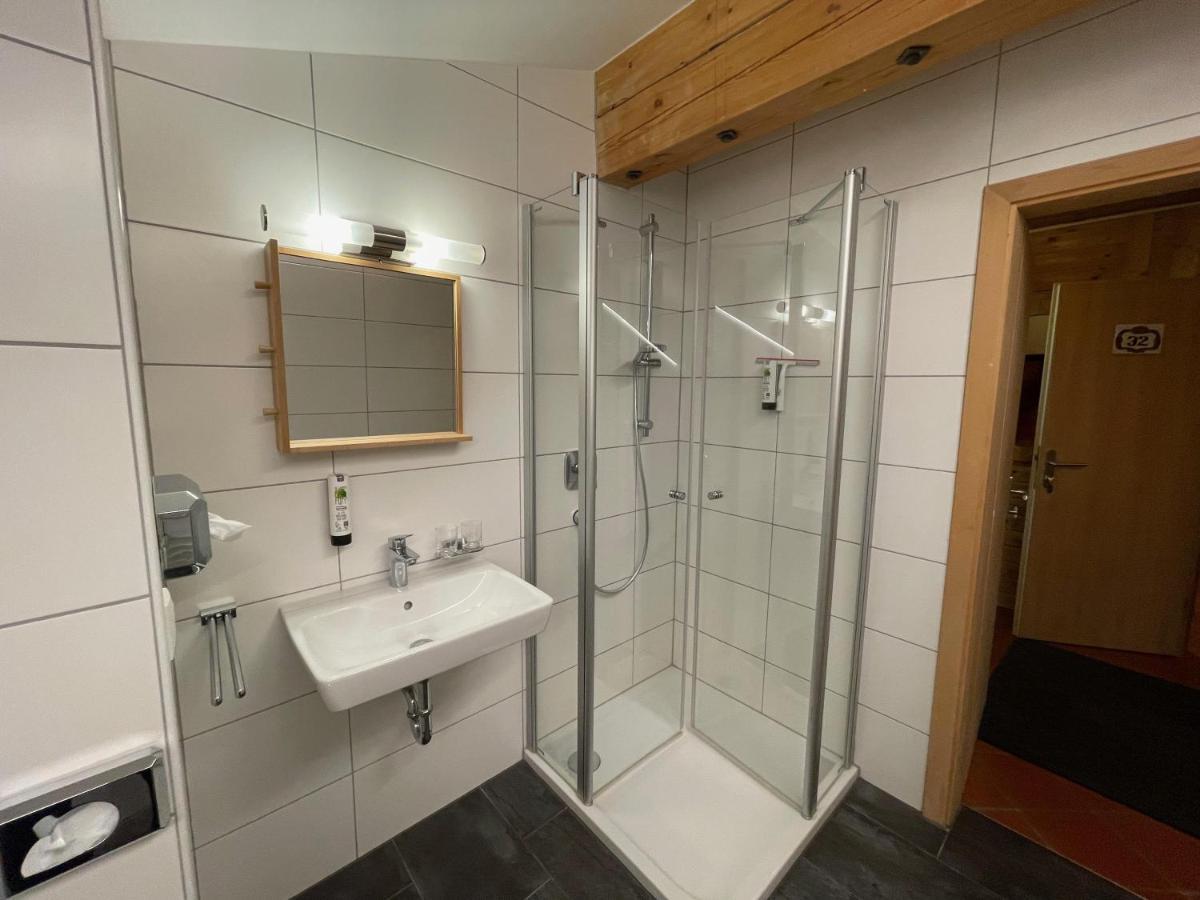 Apartpension Barenwirt Leutasch Exterior photo